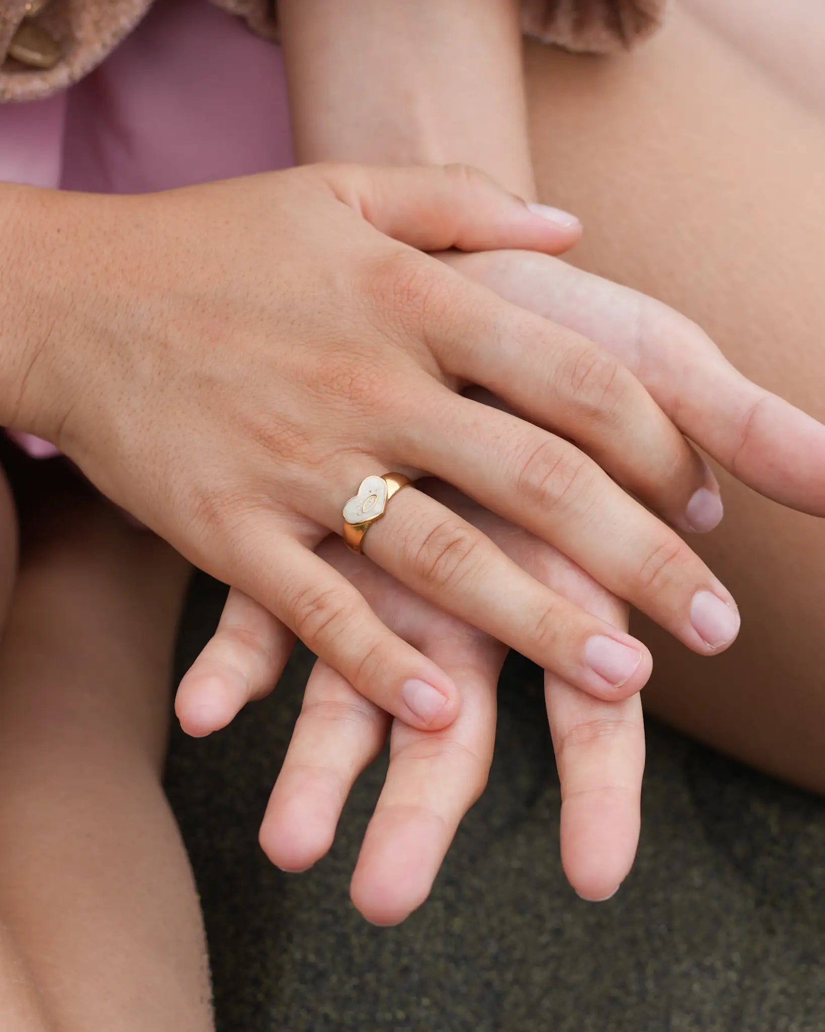 bague chevalière coeur acier inoxydable de la marque réunionnaise maye-mayé