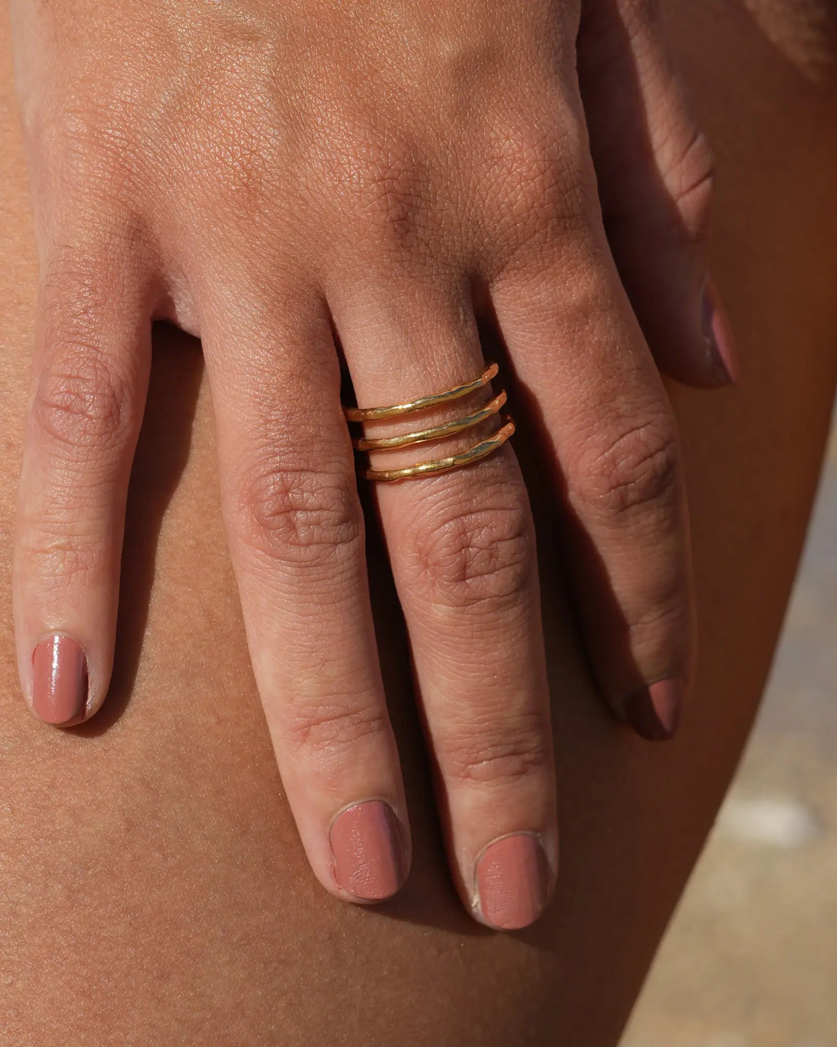 bague Victoria triple texturée maye-mayé bijoux marque réunionnaise