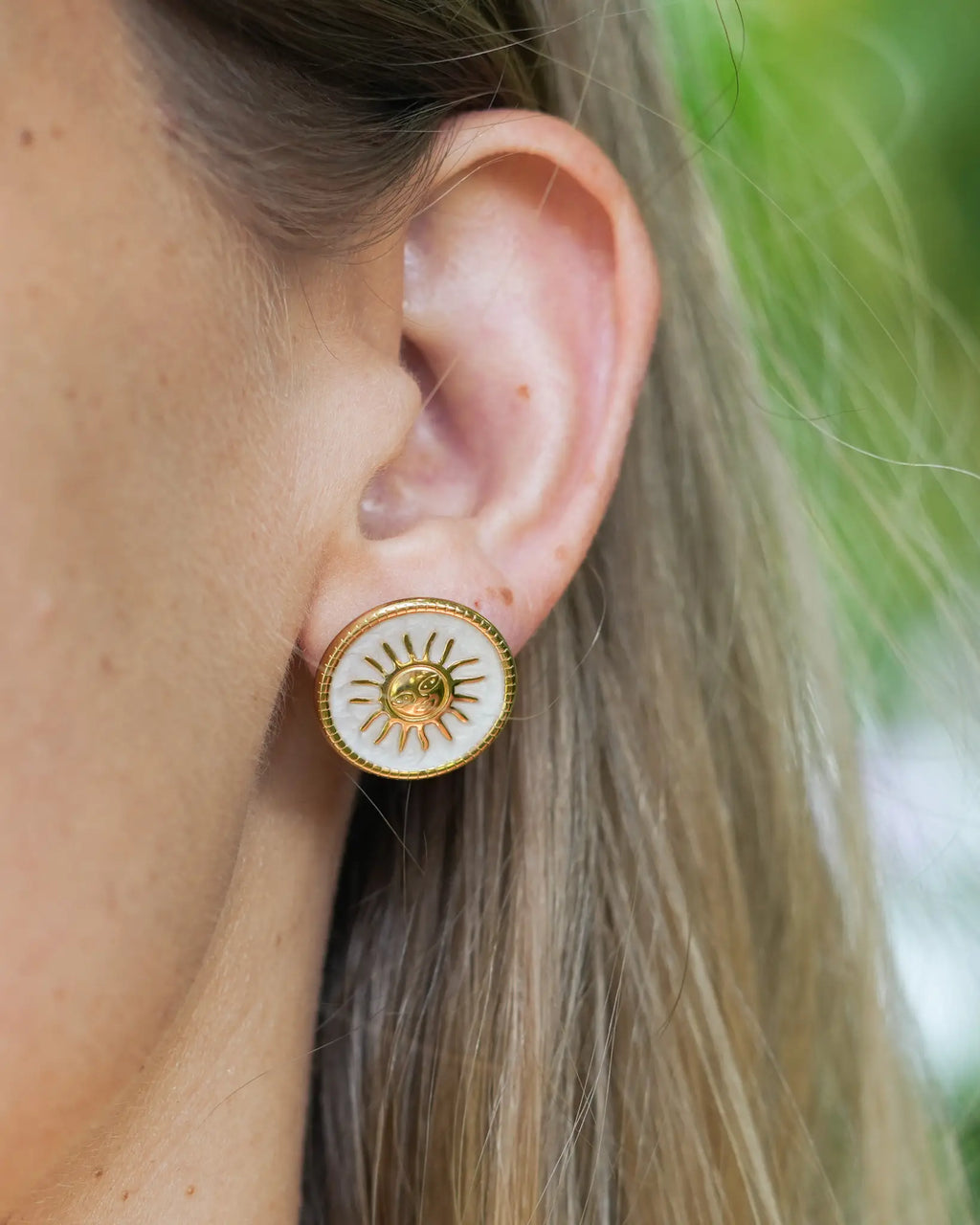 boucles d'oreille Sol soleil en acier inoxydable de la marque de bijoux Maye-Mayé Réunion